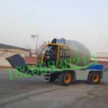 江西景德鎮(zhèn)省去人工力自動(dòng)上料卸料攪拌車(chē)