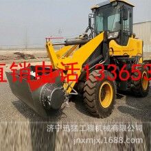山東廠家生產(chǎn)小型裝載機(jī)鏟車(chē)加裝攪拌功能改裝鏟斗叉車(chē)各種配件
